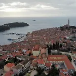 Michaela 4-sterne & Parking Rovinj