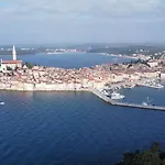 Lägenhet Michaela 4-sterne & Parking Rovinj
