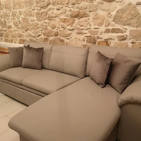 Michaela 4-sterne & Parking