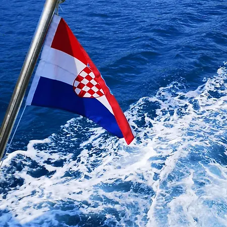 Michaela 4-sterne&parking Rovinj